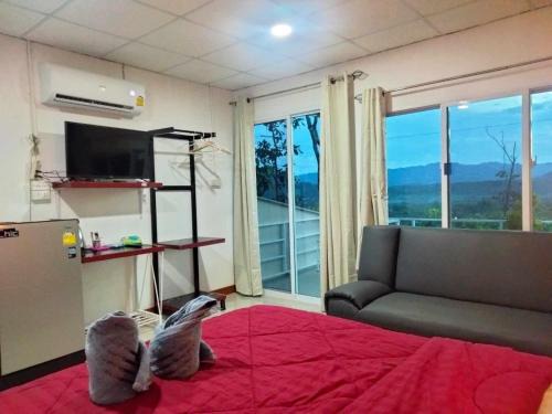 บ้านสวนคึดฮอดโฮมสเตย์ ศรีสวัสดิ์ กาญจนบุรี