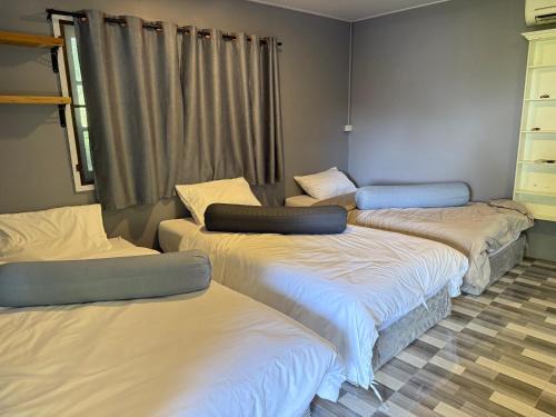 บ้านเชิงเขาโฮมสเตย์ บ้านบนเขา