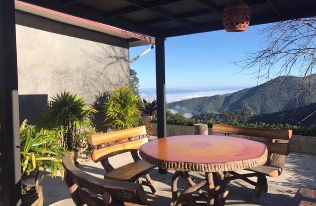 ม่านฟ้าฮิลล์ ภูชี้ฟ้า