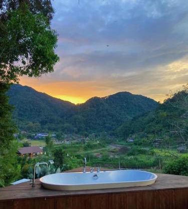 สะปัน Riva camp