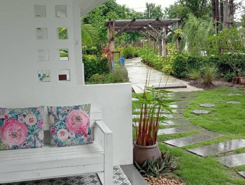 เขายัอยวาเล่ย์