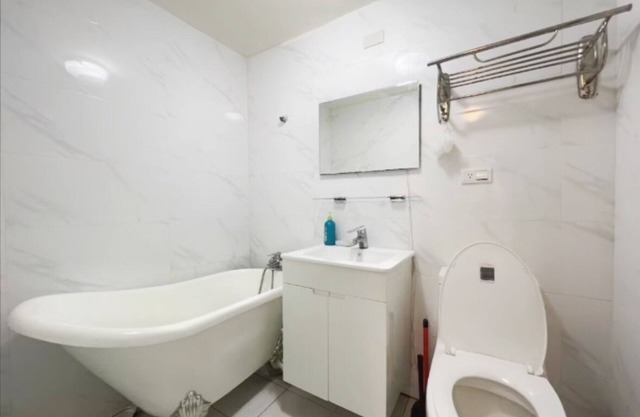 三房二廳-步行三分鐘師大夜市、五分鐘大安森林公園、八分鐘台電大樓站與台大、市中心、大陽台、大客廳