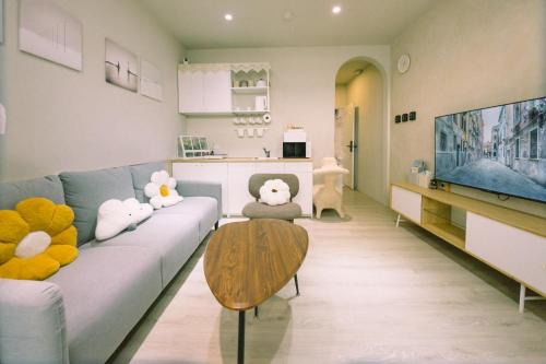 住安平4-7人包棟民宿