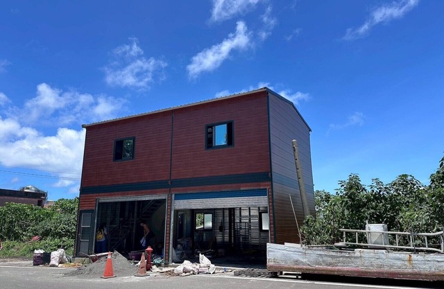 在地美食餐廳樓上，自在舒適的小屋!