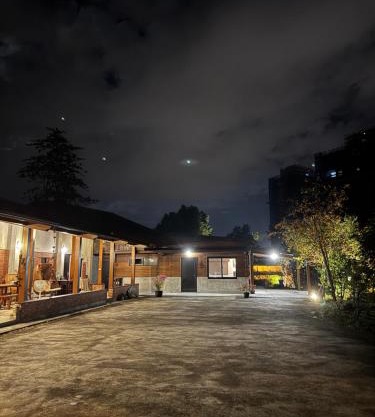 左鄰右舍 慢旅空間