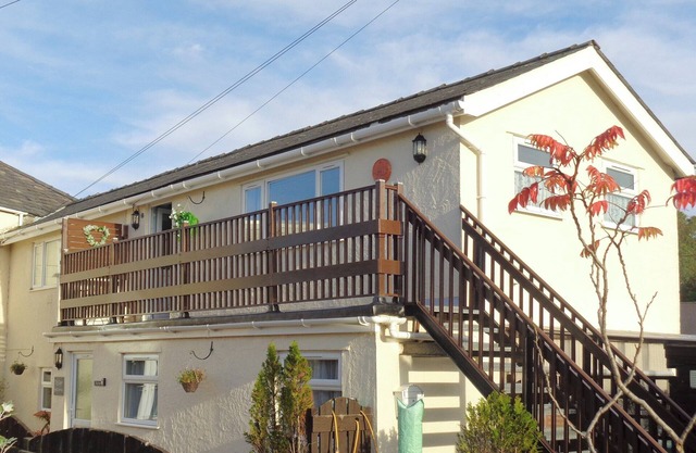 1 bedroom accommodation in Pen-y-Sarn, near Amlwch