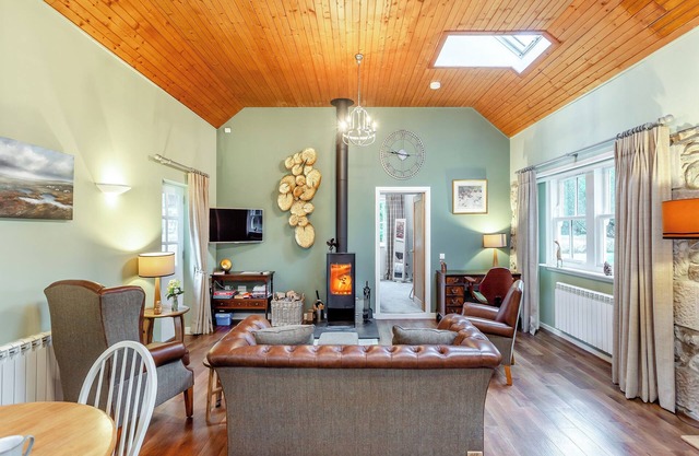 1 bedroom accommodation in Scaniport, near Inverness