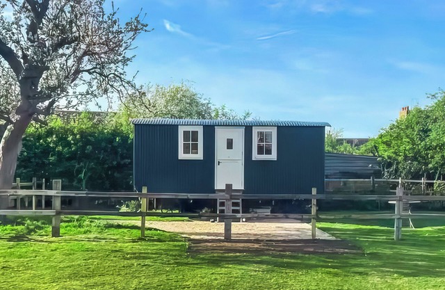 1 bedroom accommodation in Laneham