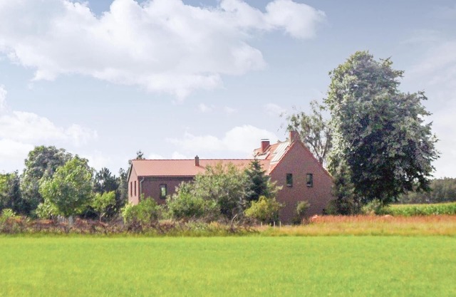 1 bedroom amazing apartment in Settin