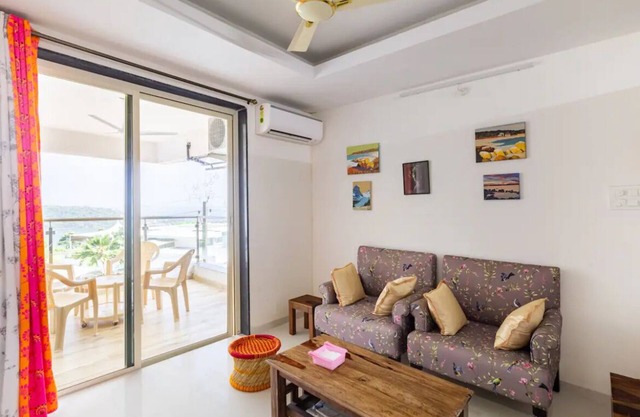 1 BHK Sunrise & Seaside Solitude