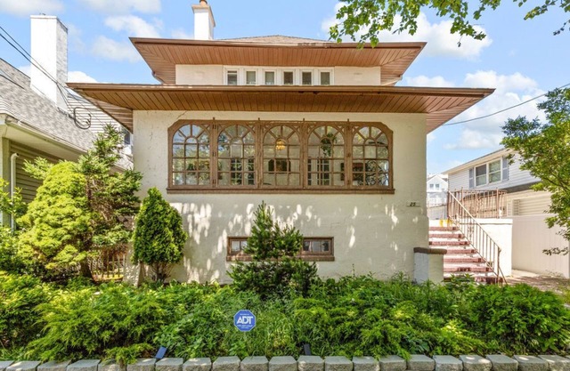 1 Block to AC Beach - 8br/5ba Historic & Modern