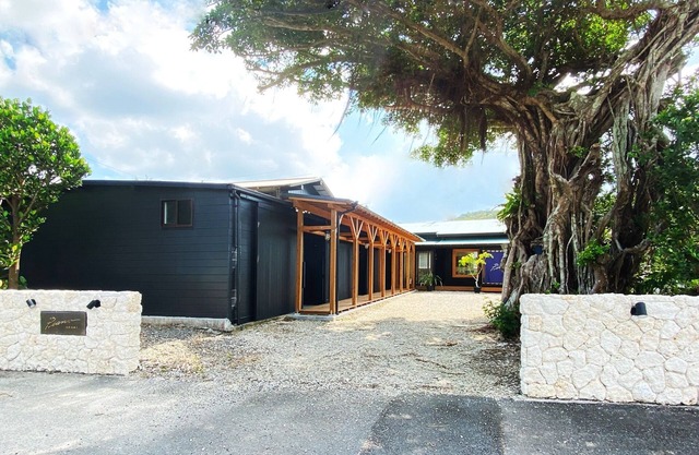 1 building reserved 4 twin rooms Total 12 people O/Amami Kagoshima