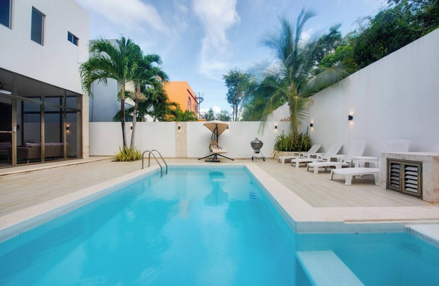 1 Mi to Beach: Luxe Playa Del Carmen Home w/Pool