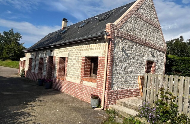 10 min drive from Fécamp beach, charming country house