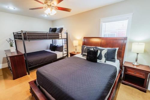 1009 Eastside Vibe - BIG & Central