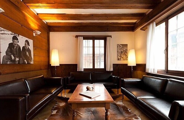 11 stylish newly renovated rooms - Lounge - Spa - Sauna
