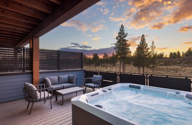 1115 Aerie #200 | Near Downtown + Old Bend