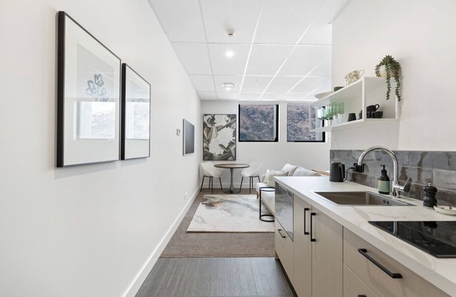 12th Avenue Queenstown Suite 13