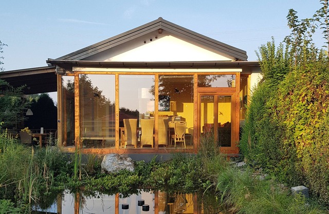 150m2 Haus + 70m2 Yogaraum + 4000 m2 Garten + Jurte