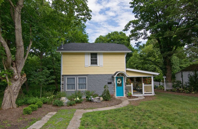 1930's house in Lewisburg's Historical District - The Verdie May House