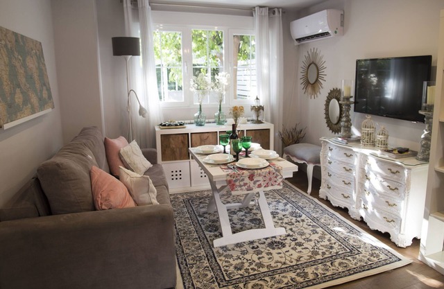 1964 Nice house in the center of Granada