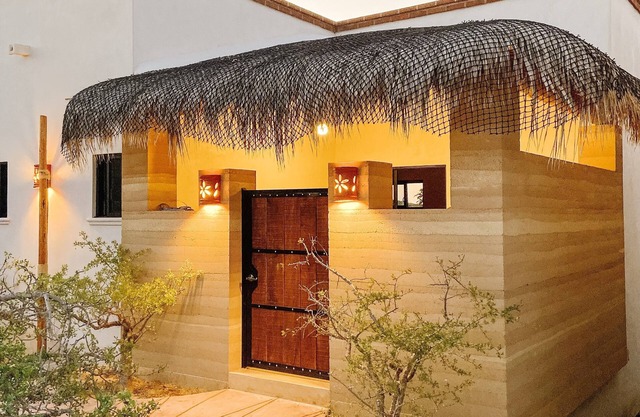 1BR Beach Casa at Cerritos Beach w/pool & hot tubs