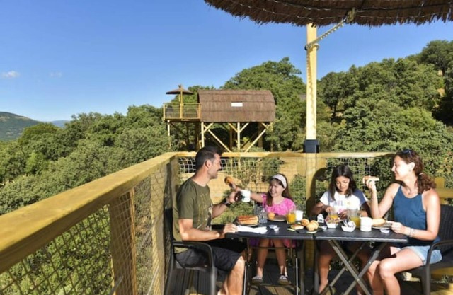 1encantadora Cabaña en el Árbol con Ducha y Aircon