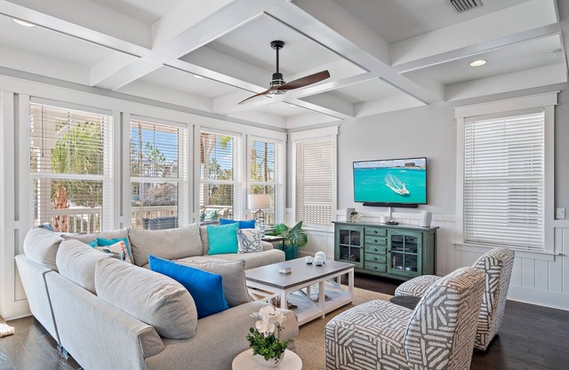 2,550+ SqFt, 3 Kings, 4 Bikes, Swing on Porch! ~ Barefootin' on 30A at NatureWal