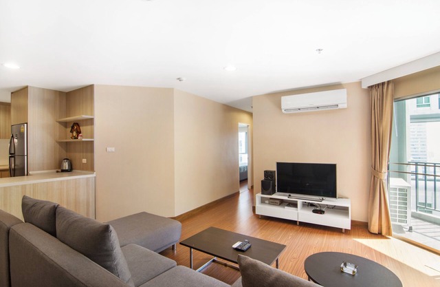 2 Bed/2 Bath Apartment/Biggest Pool/WiFi