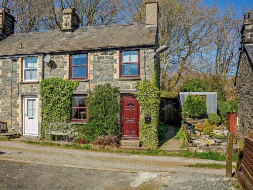 2 bed in Porthmadog 86064