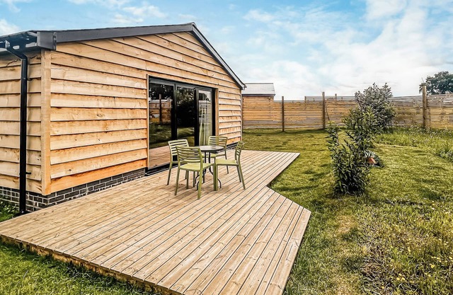 2 bedroom accommodation in Old Buckenham