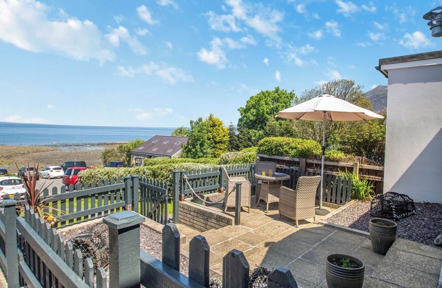 2 bedroom accommodation in Trefor, near Caernarfon