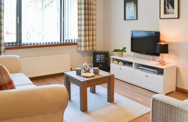 2 bedroom accommodation in Drumnadrochit, near Inverness