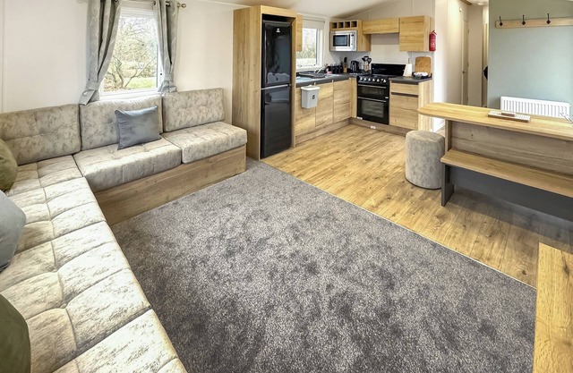 2 bedroom accommodation in Sandgreen