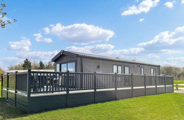2 bedroom accommodation in Pershore