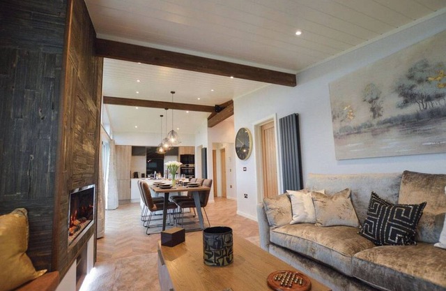 2 bedroom accommodation in Llanon