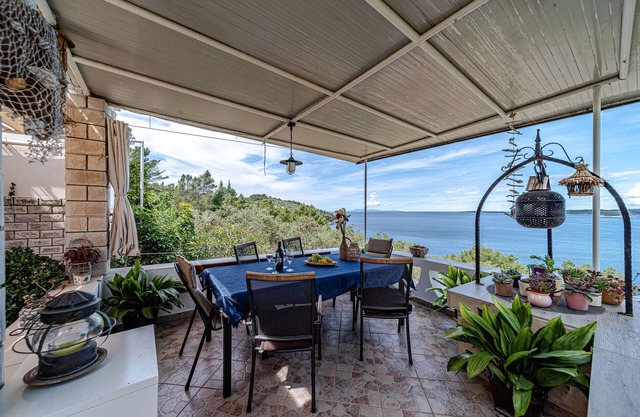 2 bedroom amazing home in Vela Luka