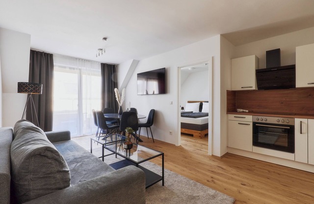 2-bedroom apartment in enchanting Wien with WiFi, AC, terrace and grill