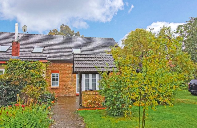 2 bedroom awesome apartment in Zirtow