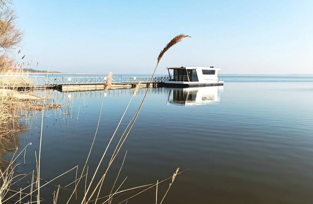 2 bedroom beach front ship in Neuruppin