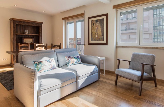 2 Bedroom Belem Wonder by LovelyStay