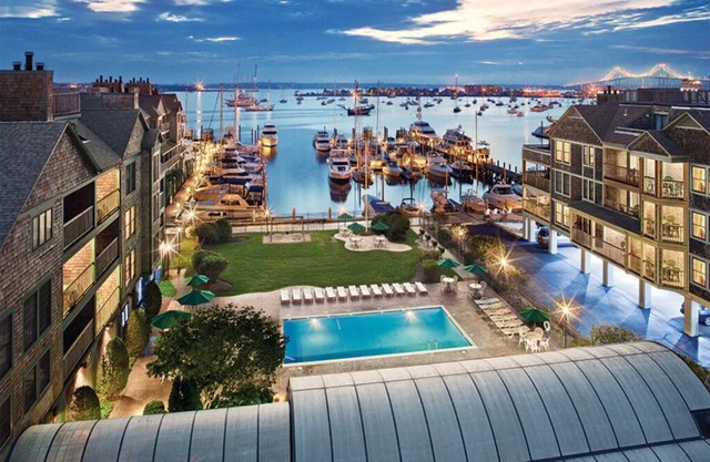 2 Bedroom Condo, Kitchen, Sleeps 6, Downtown Newport, Wyndham Onshore Resort!