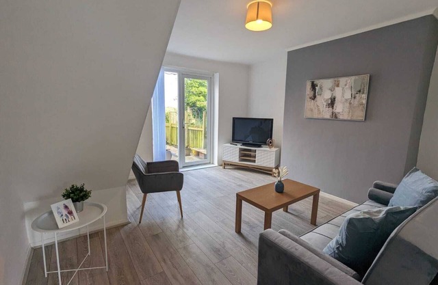 2 Bedroom House Dudley