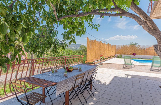 2 bedroom lovely apartment in Danilo