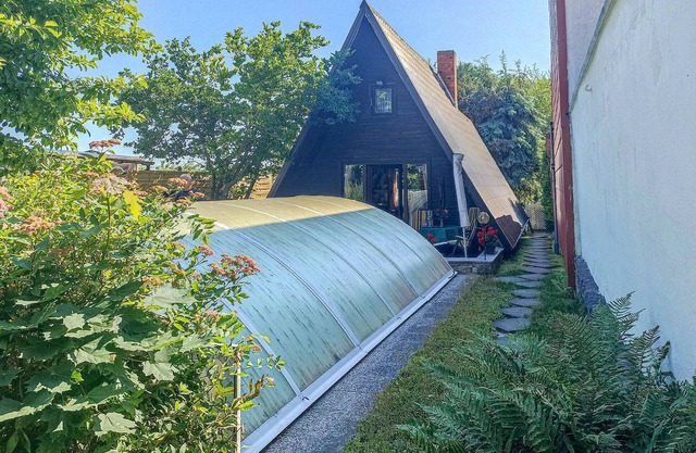 2 bedroom lovely home in Badersleben