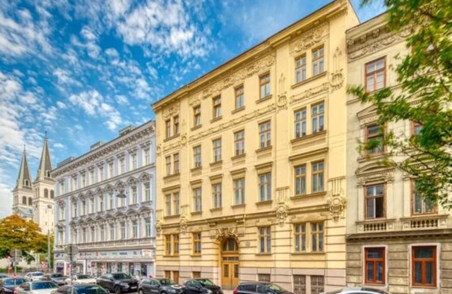 2 Bedroom near metro+Perfect for long term stay