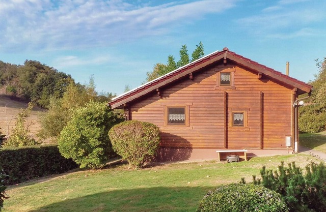 2 bedroom nice home in Schlitz-Rimbach