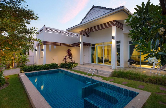 2 Bedroom Pool Villas