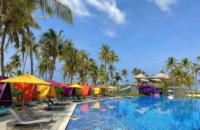 2-Bedroom Rock Royalty Overwater Pool Villa, Hard Rock Maldives