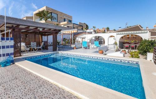 2 Bedroom Stunning Home In Torrevieja